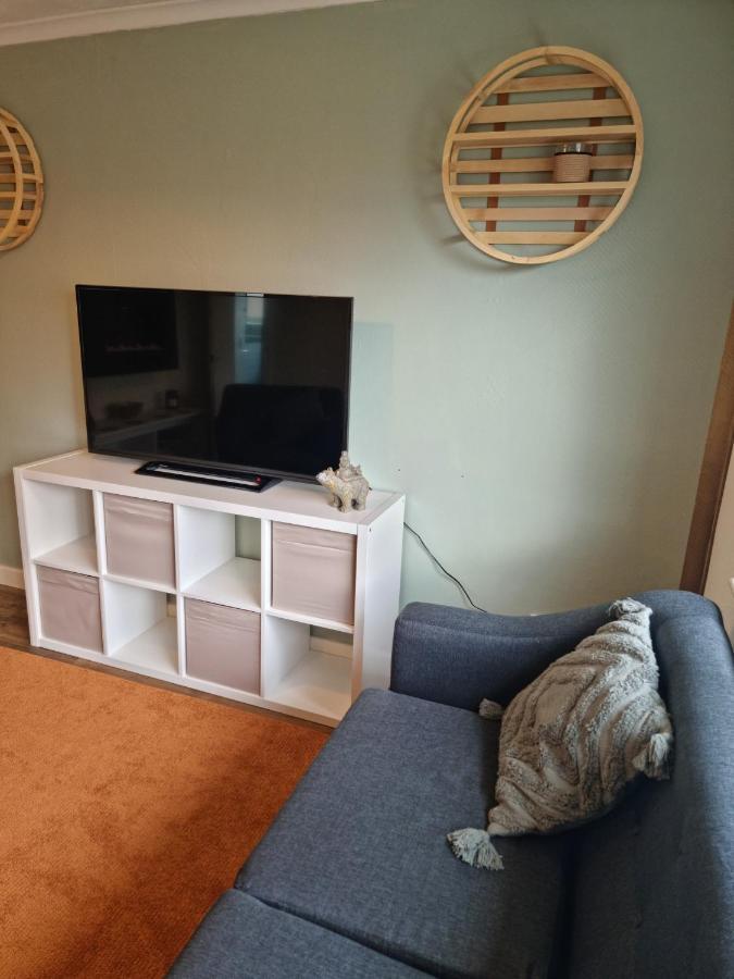 Lovely 2 Bedroom Serviced Apartment With Parking Mansfield Exteriér fotografie