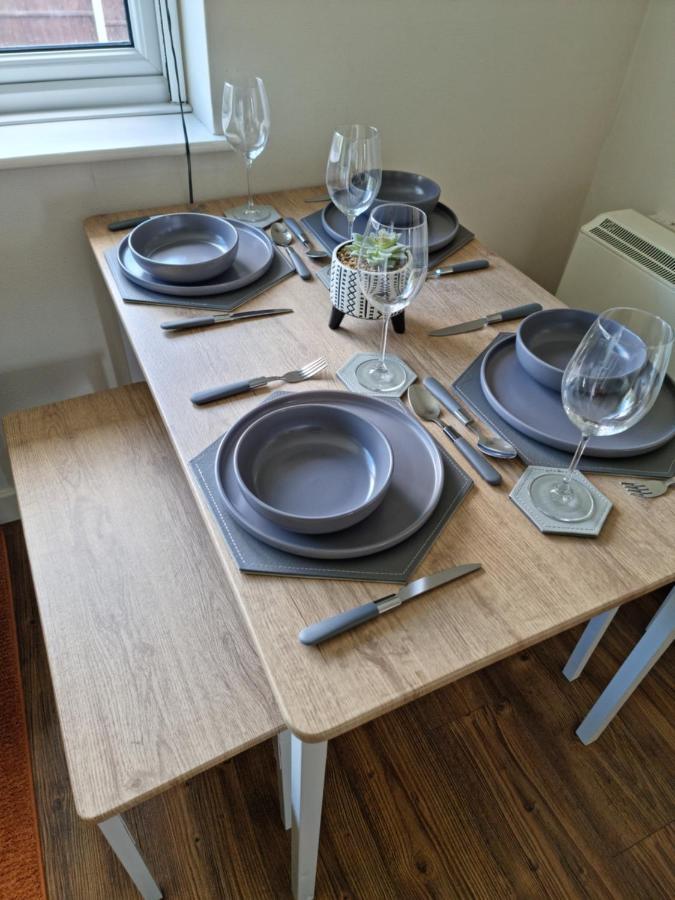 Lovely 2 Bedroom Serviced Apartment With Parking Mansfield Exteriér fotografie